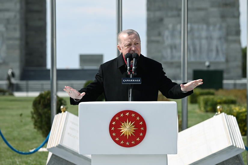 Cumhurbaşkanı Erdoğan, Çanakkale Şehitler Abidesi’ndeki törene katıldı